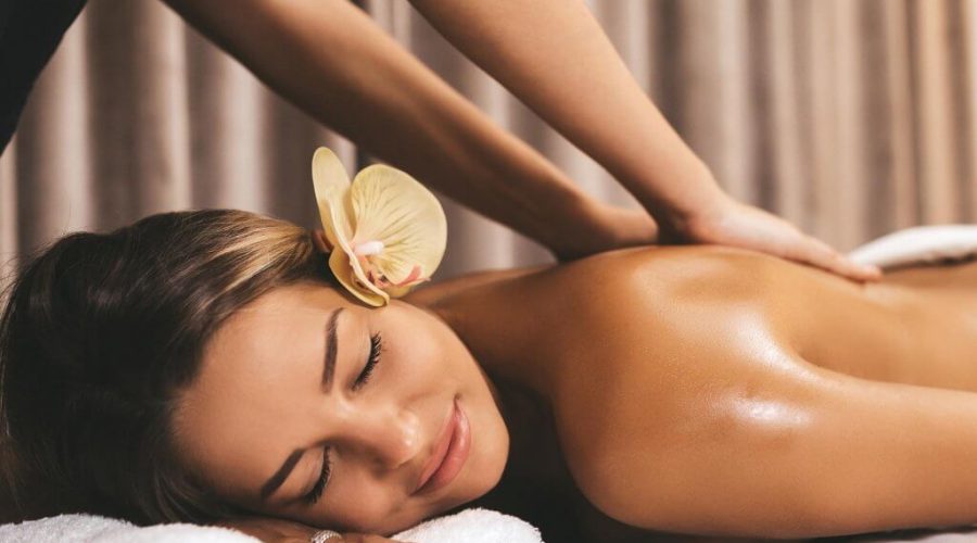 London Massage Outcall: Experience rejuvenation with skilled therapists in a discreet setting.