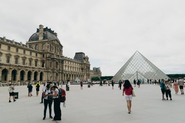 Travel Sites Boost Bookings With Multi-Currency Display
